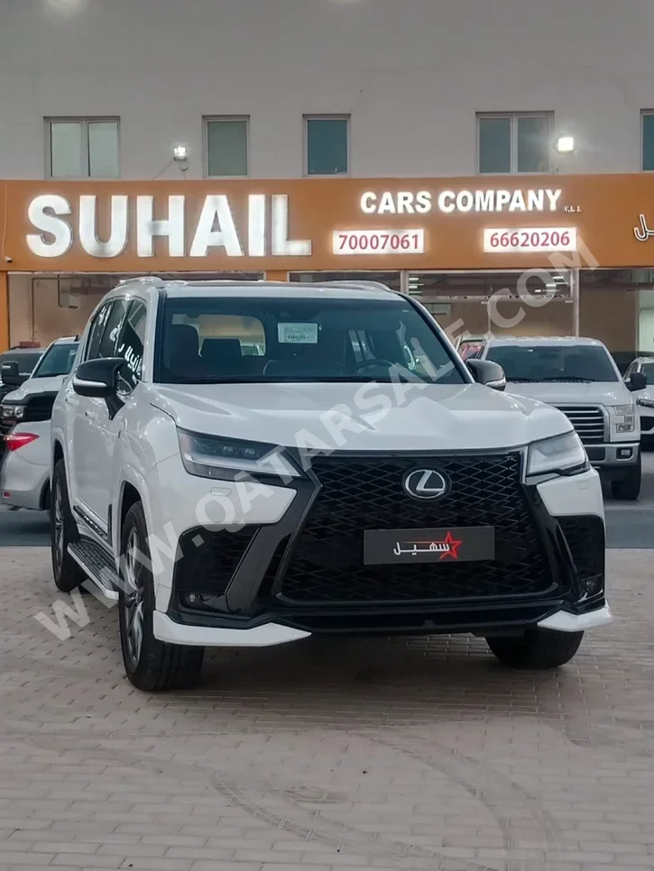 لكزس  ال اكس  600 اف سبورت  2024  اوتوماتيك  59,000 كم  6 سلندر  دفع رباعي  اس يو في  أبيض  تحت الضمان