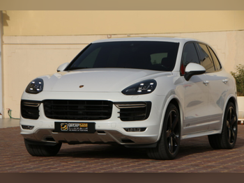 Porsche Cayenne GTS 2016 Automatic 79,000 Km 6 Cylinder Four Wheel Drive (4WD) SUV White With Warranty