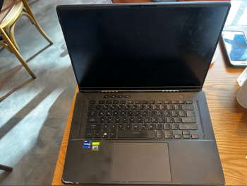 Laptops Asus  - Rog Strix  - Black  - Windows 11  - Intel  - Core i9  -Memory (Ram): 32 GB