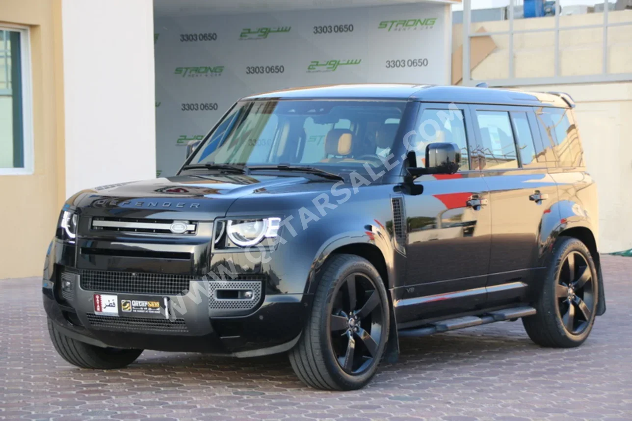 Land Rover  Defender  110 X  2025  Automatic  33,000 Km  8 Cylinder  Four Wheel Drive (4WD)  SUV  Black  With Warranty