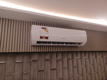 Air Conditioners GREE  Remote Included  Warranty  With Delivery  With Installation