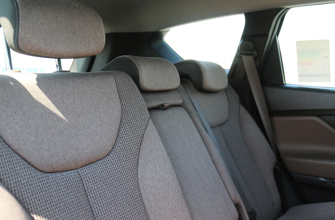 هيونداي سانتا في 6 سلندر اس يو في ( أي دبليو دي ) فضي 2023