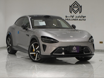 شاومي  واي يو 7  ماكس  2025  اوتوماتيك  0 كم  0 سلندر  دفع كلي مستمر  اس يو في  فضي  تحت الضمان