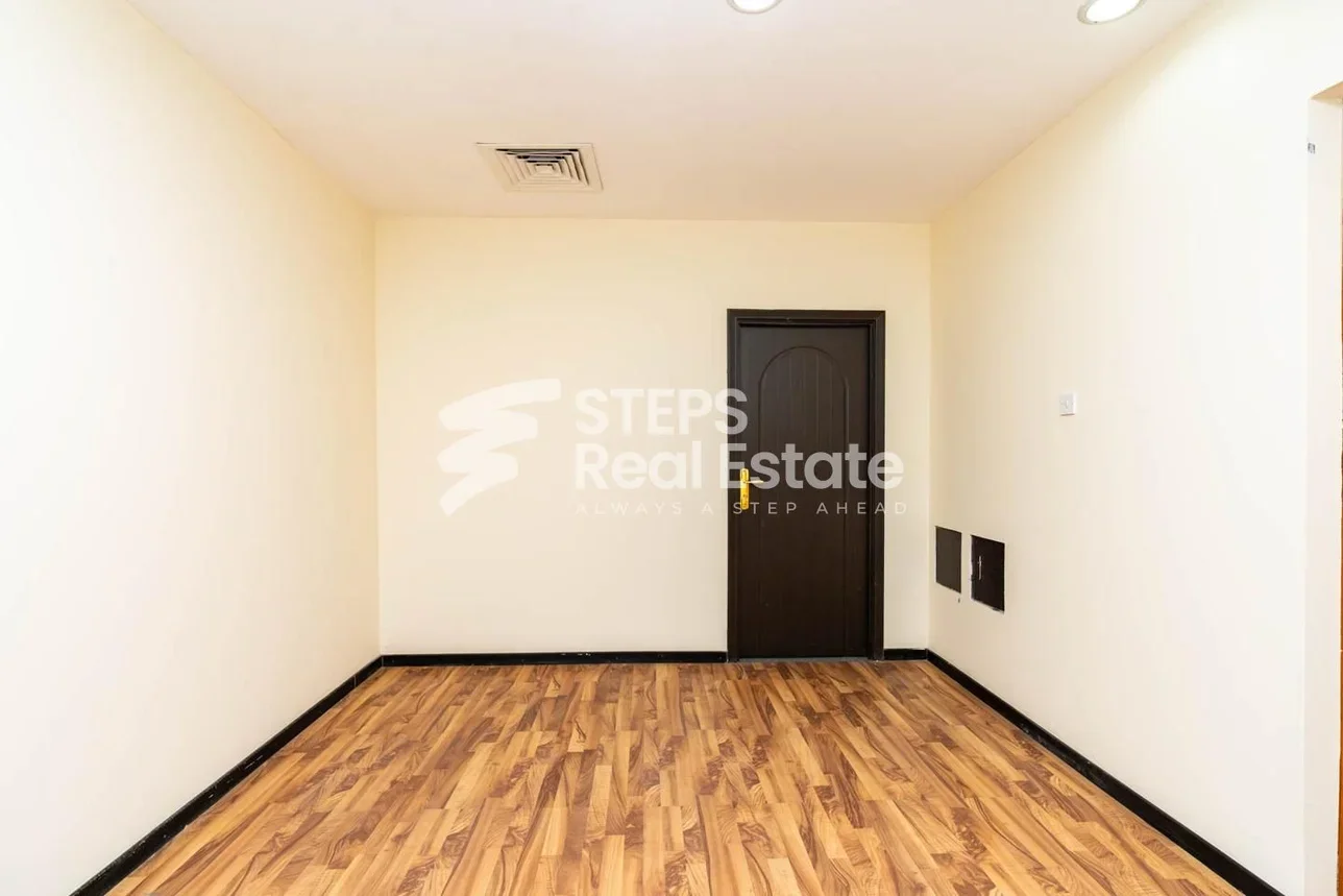 مكاتب تجارية - غير مفروشة  - الدوحة  - الهلال