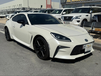 Toyota  GR 86  2024  Automatic  8,000 Km  4 Cylinder  Rear Wheel Drive (RWD)  Coupe / Sport  White  With Warranty