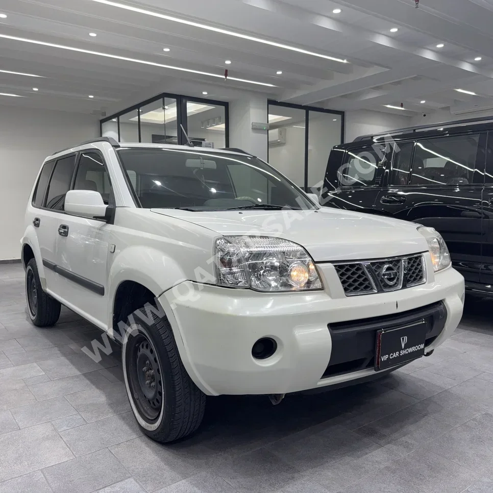 Nissan  Xterra  2014  Automatic  158,000 Km  4 Cylinder  Four Wheel Drive (4WD)  SUV  White