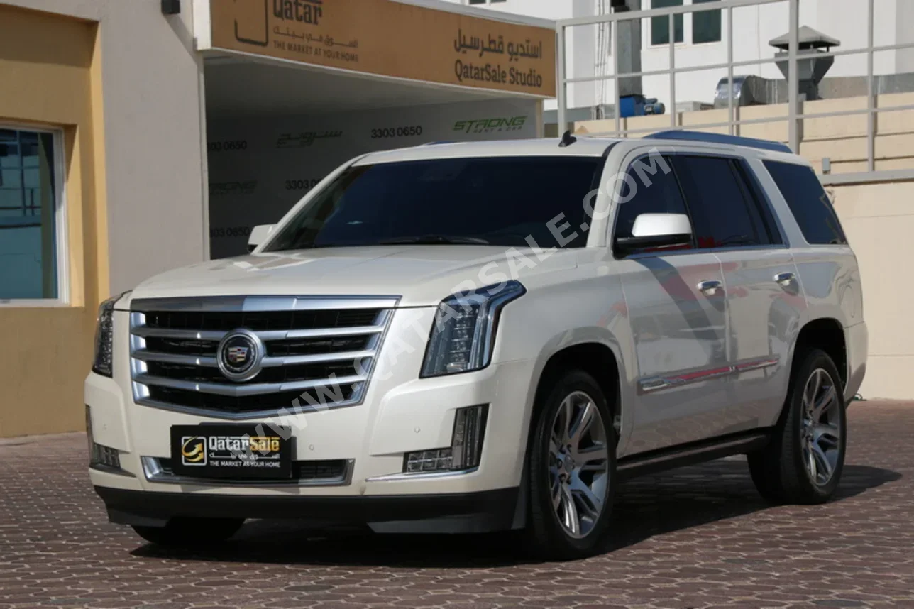 Cadillac  Escalade  2015  Automatic  81,000 Km  8 Cylinder  Four Wheel Drive (4WD)  SUV  Pearl