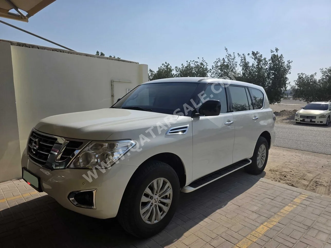 نيسان  باترول  أكس أي  2018  اوتوماتيك  148,000 كم  6 سلندر  دفع رباعي  اس يو في  أبيض