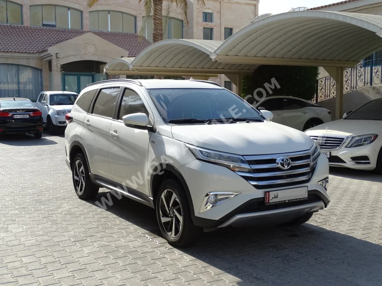 Toyota  Rush  2020  Automatic  68,000 Km  4 Cylinder  All Wheel Drive (AWD)  SUV  White