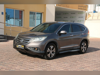 Honda  CRV  2013  Automatic  355,000 Km  4 Cylinder  Front Wheel Drive (FWD)  SUV  Gray