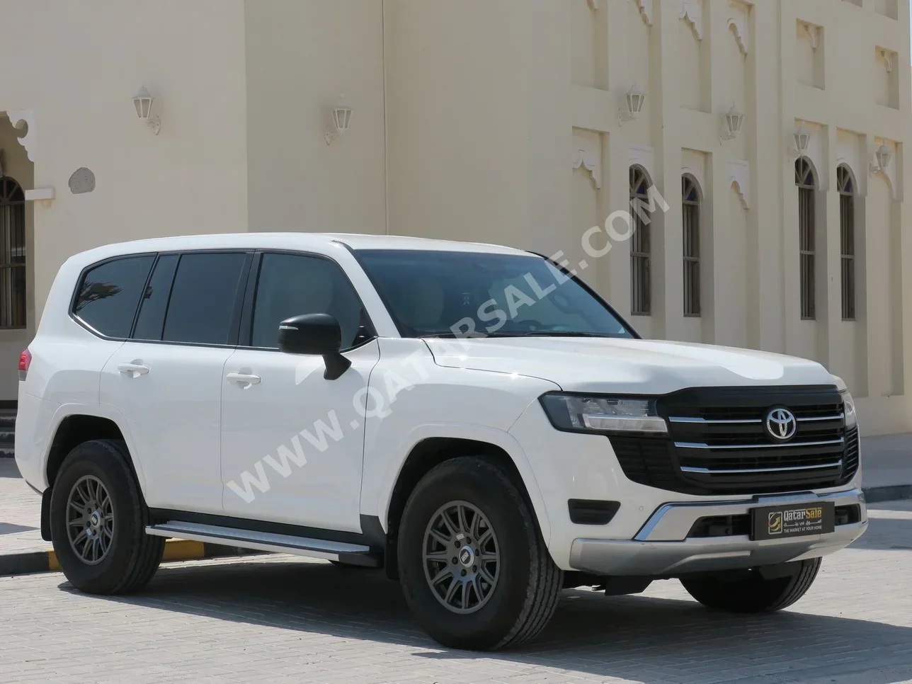 Toyota  Land Cruiser  GX  2022  Automatic  108,000 Km  6 Cylinder  Four Wheel Drive (4WD)  SUV  White