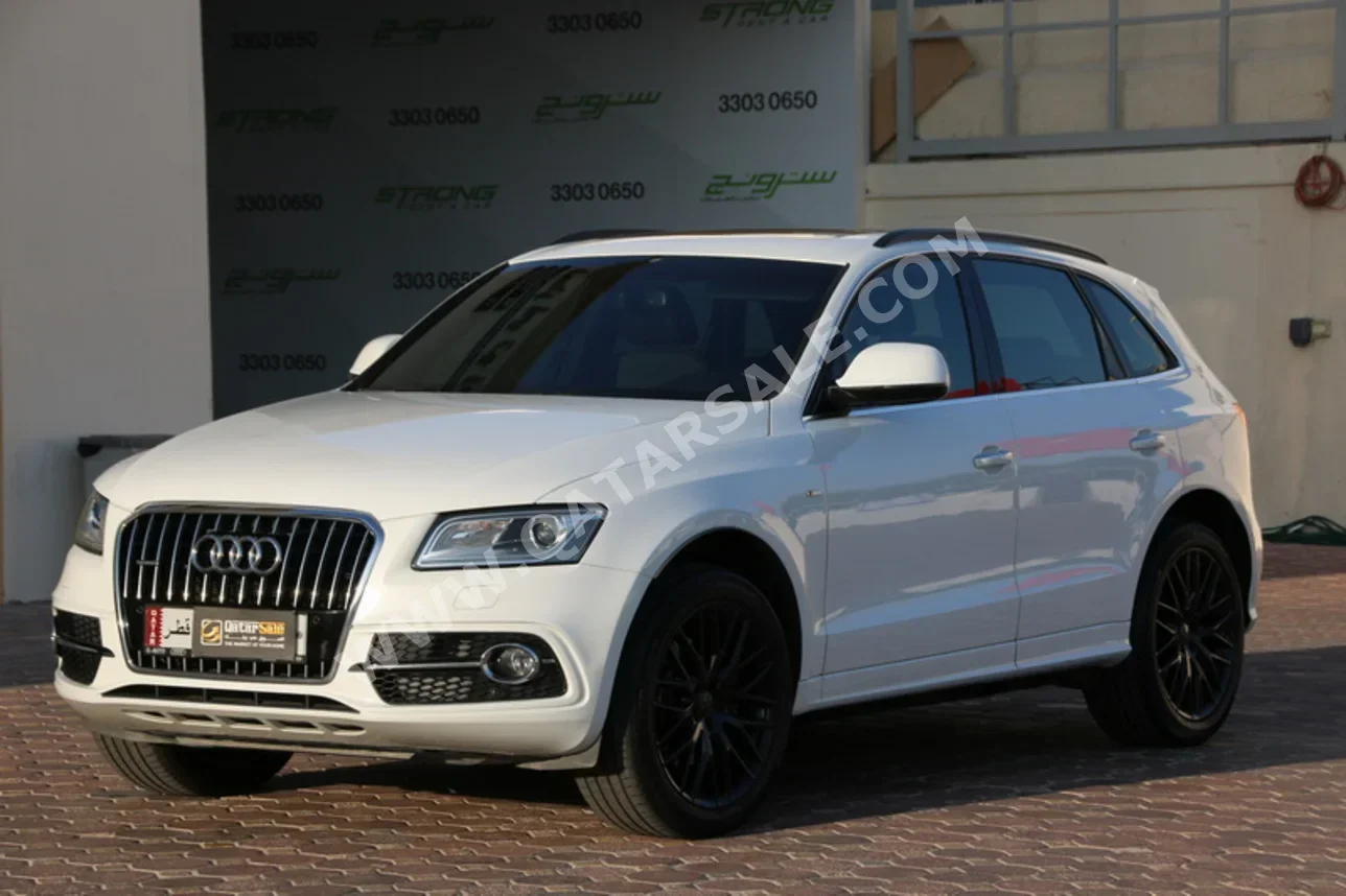 Audi  Q5  45 TFSI Quattro  2016  Automatic  43,000 Km  6 Cylinder  All Wheel Drive (AWD)  SUV  White