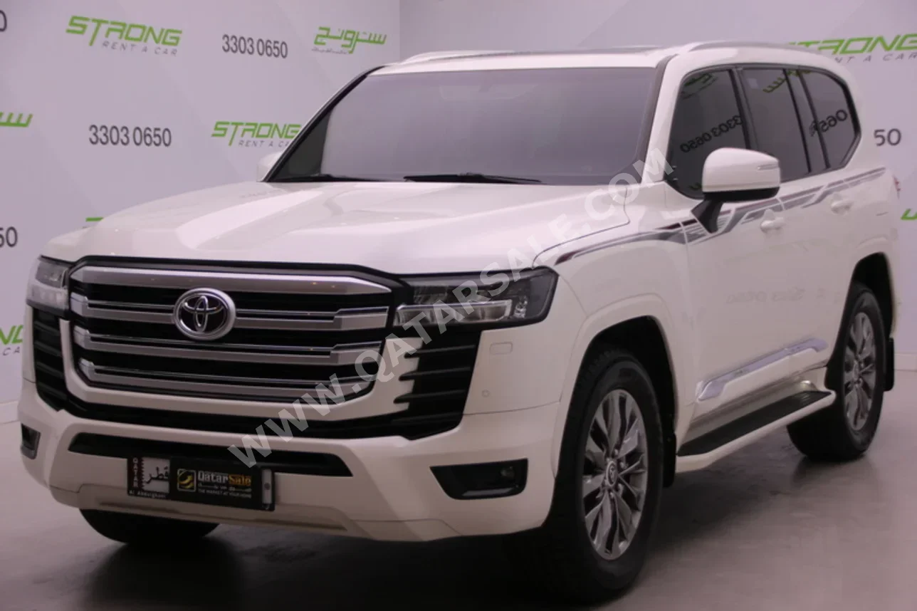 Toyota  Land Cruiser  GXR Twin Turbo  2022  Automatic  167,000 Km  6 Cylinder  Four Wheel Drive (4WD)  SUV  Pearl