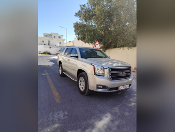 GMC  Yukon  SLE  2015  Automatic  208,000 Km  8 Cylinder  Rear Wheel Drive (RWD)  SUV  Silver