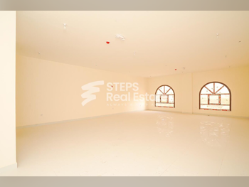 مكاتب تجارية - غير مفروشة  - الظعاين  - أم قرن