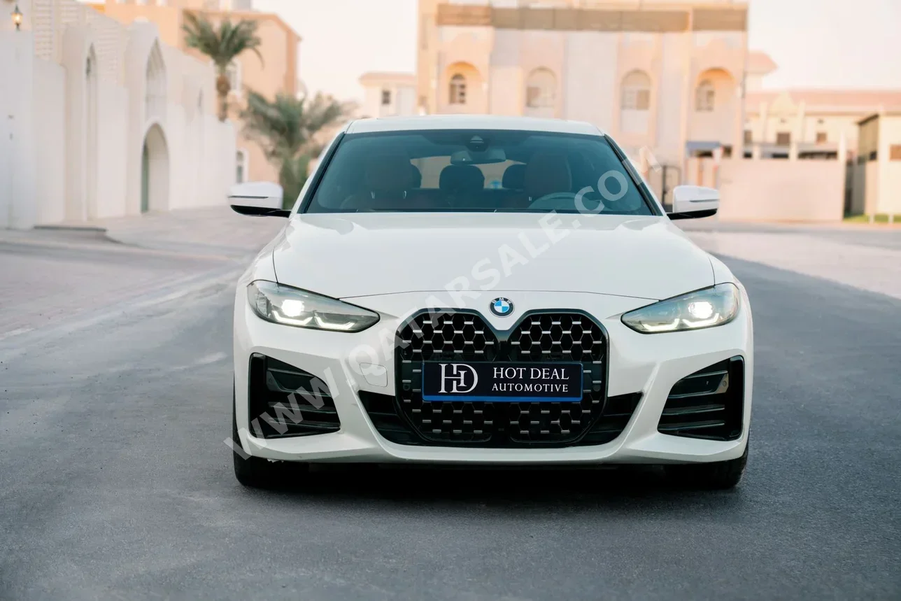 بي ام دبليو  الفئة-الرابعة  430 I  2022  اوتوماتيك  20,000 كم  4 سلندر  دفع خلفي  سيدان  أبيض