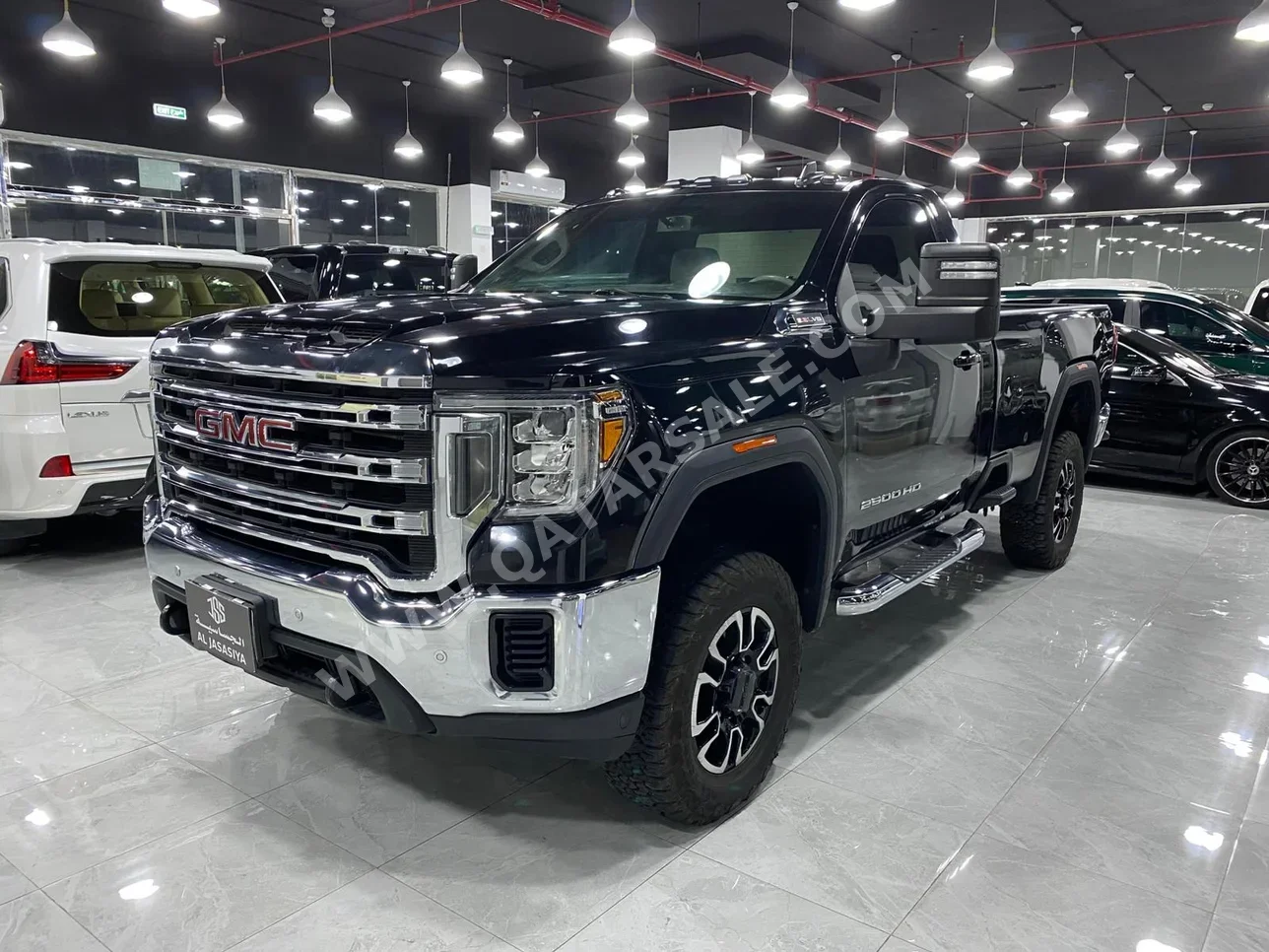 جي ام سي  سييرا  اس ال اي  2020  اوتوماتيك  112,000 كم  8 سلندر  دفع رباعي  بيكب  أسود