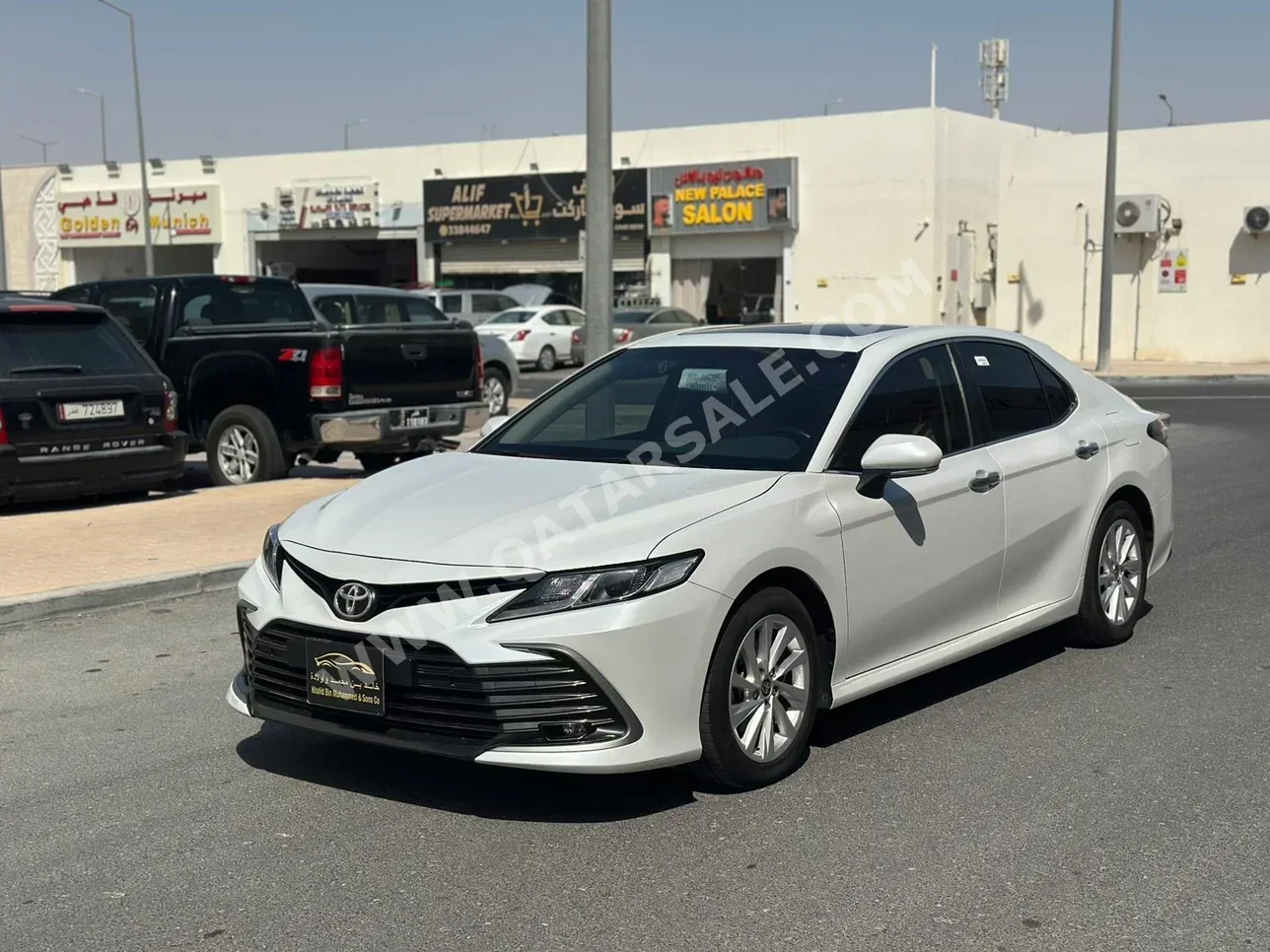 تويوتا  كامري  جي ال اي  2024  اوتوماتيك  49,000 كم  4 سلندر  سحب امامي  سيدان  أبيض  تحت الضمان