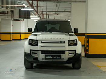 لاند روفر  ديفيندر  110  2023  اوتوماتيك  103,000 كم  4 سلندر  دفع رباعي  اس يو في  أبيض