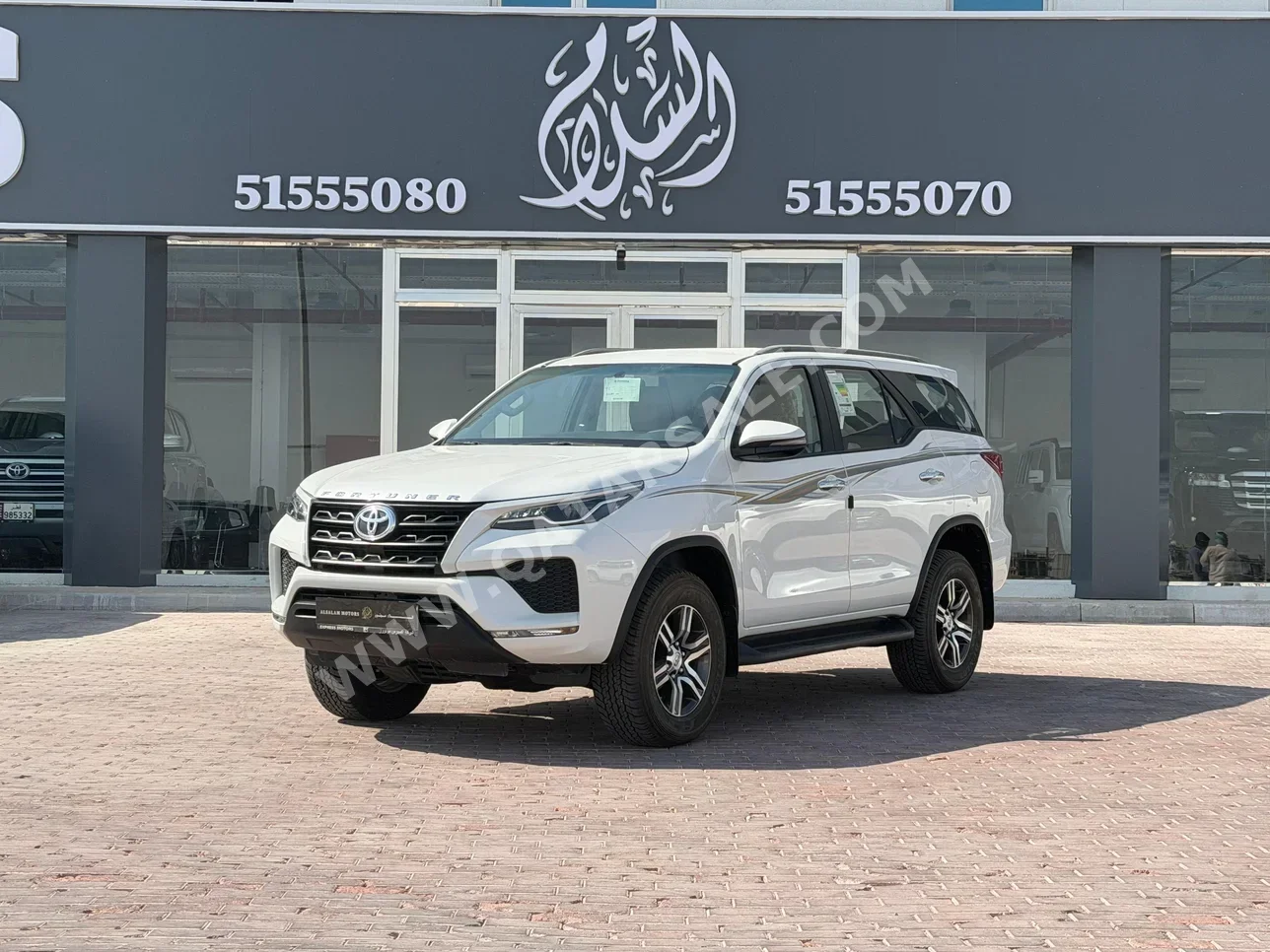 تويوتا  فورشنر  2025  اوتوماتيك  400 كم  4 سلندر  دفع رباعي  اس يو في  أبيض  تحت الضمان