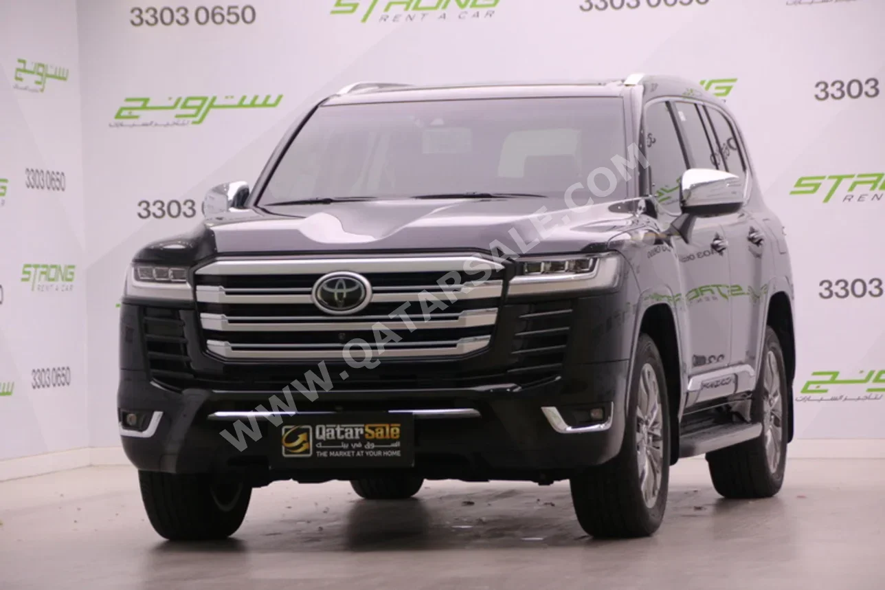 تويوتا  لاند كروزر  في اكس ار توين توربو  2023  اوتوماتيك  67,000 كم  6 سلندر  دفع رباعي  اس يو في  أسود  تحت الضمان