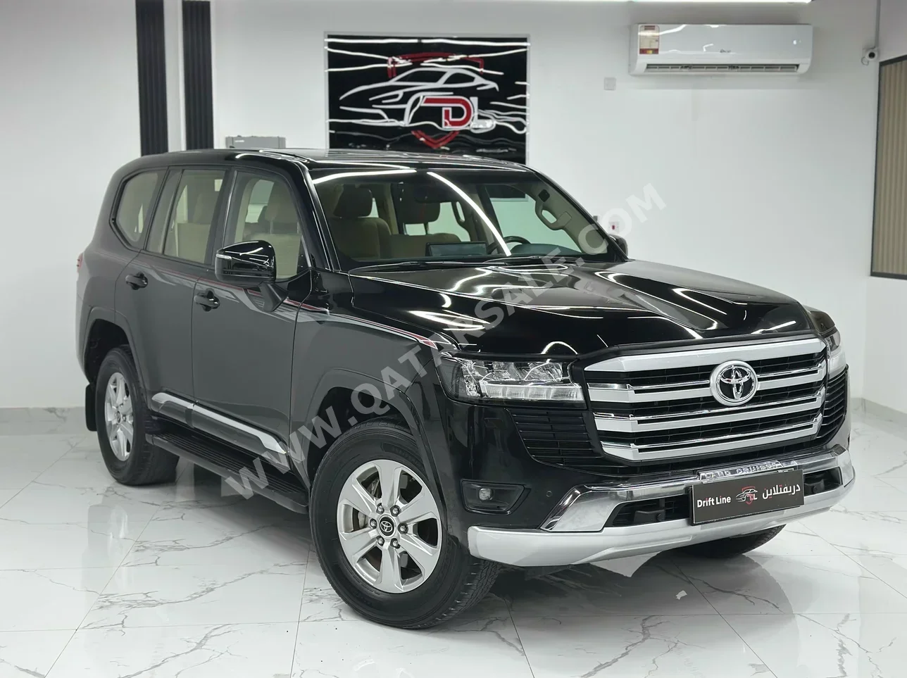 تويوتا  لاند كروزر  جي اكس ار توين توربو  2023  اوتوماتيك  85,000 كم  6 سلندر  سحب امامي  اس يو في  أسود  تحت الضمان
