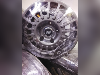 رنقات العجلات بريد  صلب \  17 بوصة  4  5