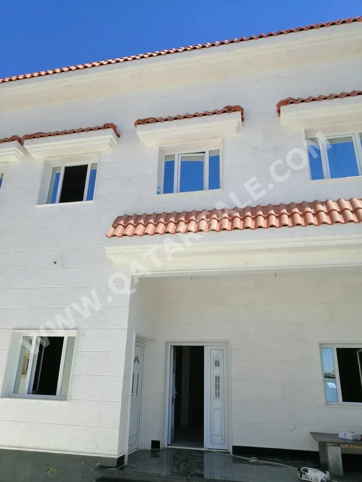 سكن عائلي - غير مفروشة - الظعاين - الصخامة - 7 غرف نوم