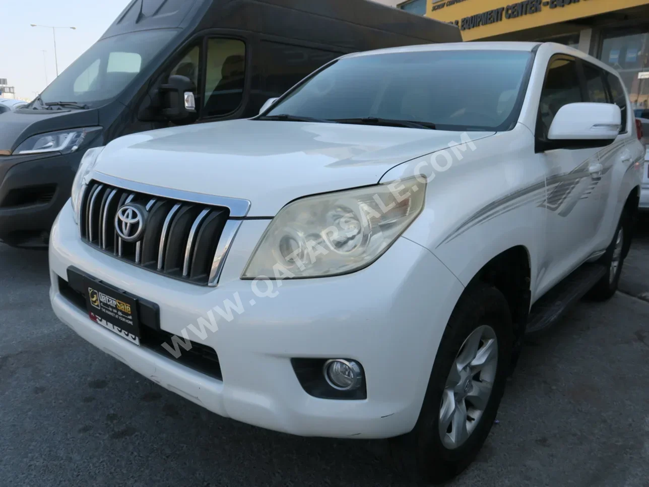 Toyota  Prado  2012  Automatic  211,000 Km  4 Cylinder  Four Wheel Drive (4WD)  SUV  White