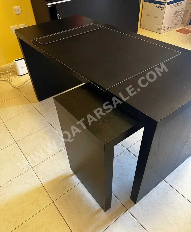 Desks & Computer Desks - Desk  - IKEA  - Black