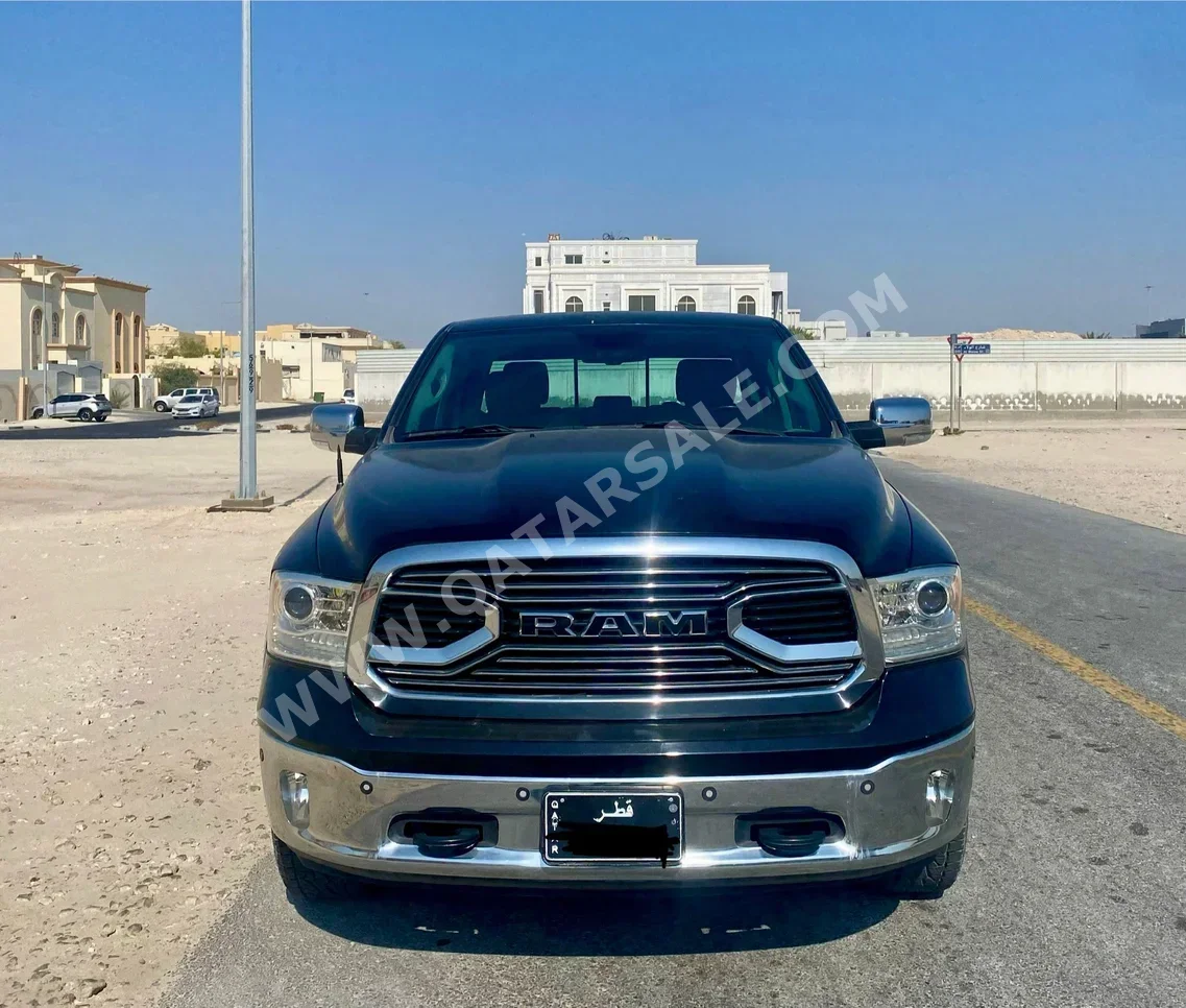 Dodge  Ram  1500 Laramie  2020  Automatic  82,000 Km  8 Cylinder  Four Wheel Drive (4WD)  Pick Up  Black