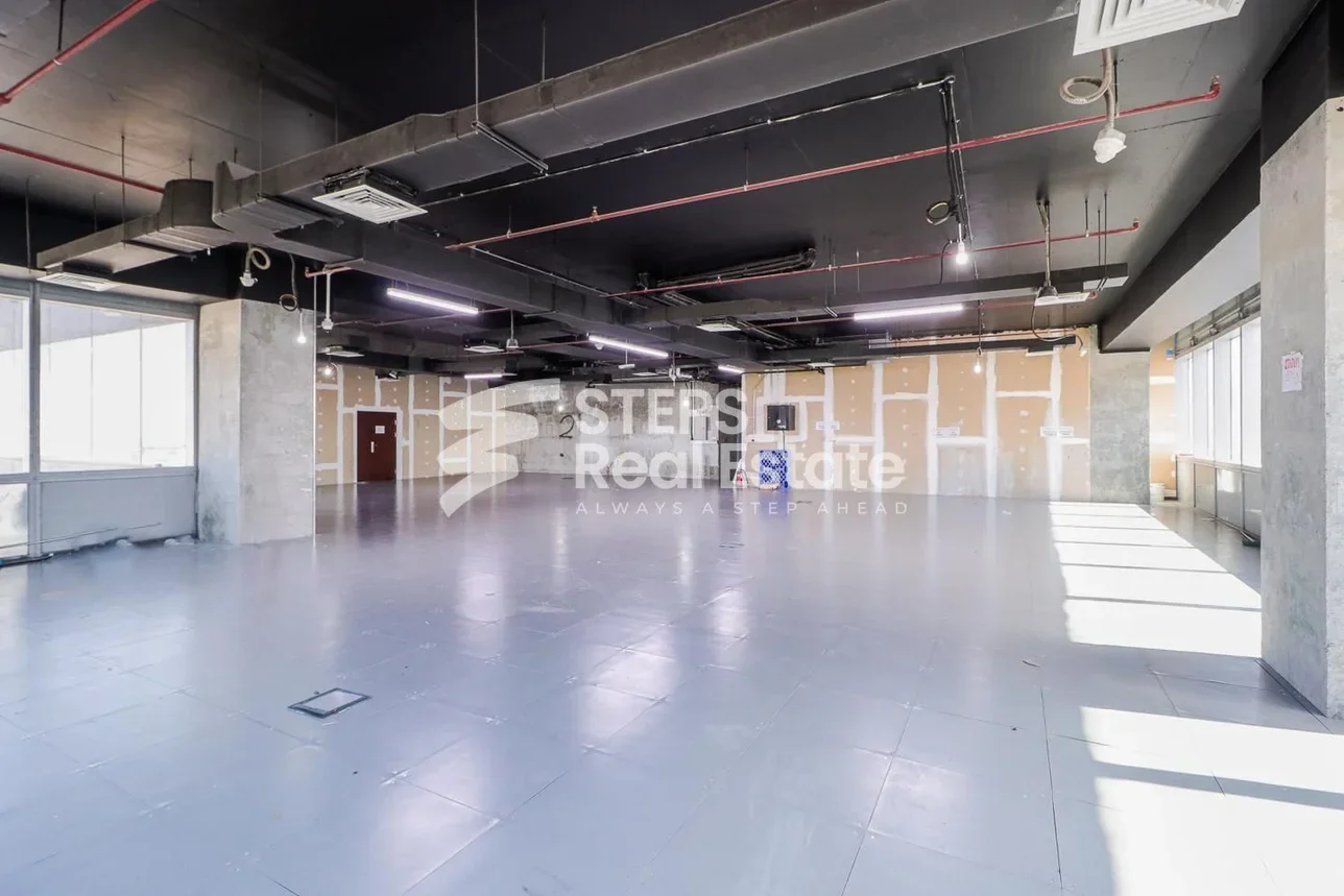 مكاتب تجارية - غير مفروشة  - لوسيل  - منطقة المارينا