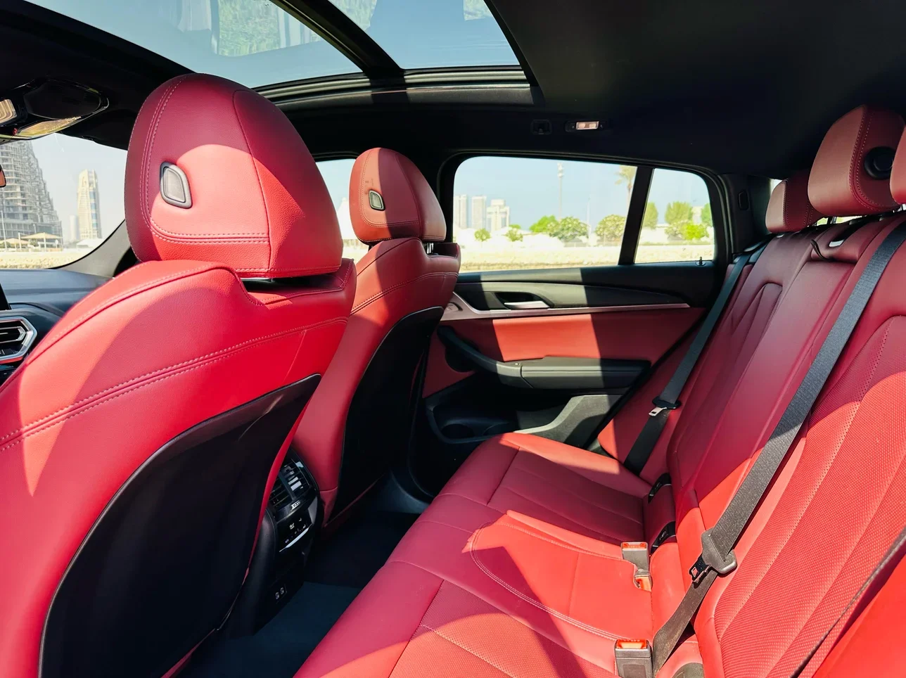 BMW  X4  Lexury  Black  2024