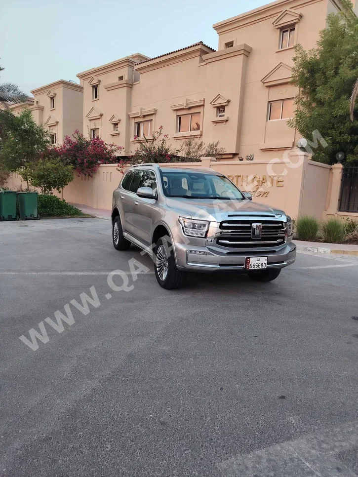 GWM  Tank  500  2025  Automatic  11,000 Km  6 Cylinder  Four Wheel Drive (4WD)  SUV  Silver  With Warranty