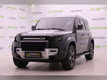 لاند روفر  ديفيندر  110 اس اي  2023  اوتوماتيك  49,000 كم  4 سلندر  دفع رباعي  اس يو في  أسود  تحت الضمان