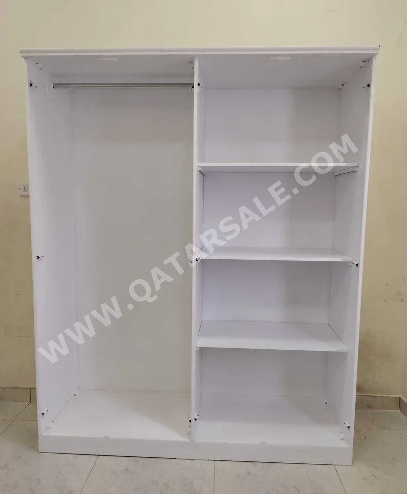 خزائن ودواليب الملابس والزينة - دوحة فيرنيتشر - خزائن - أبيض