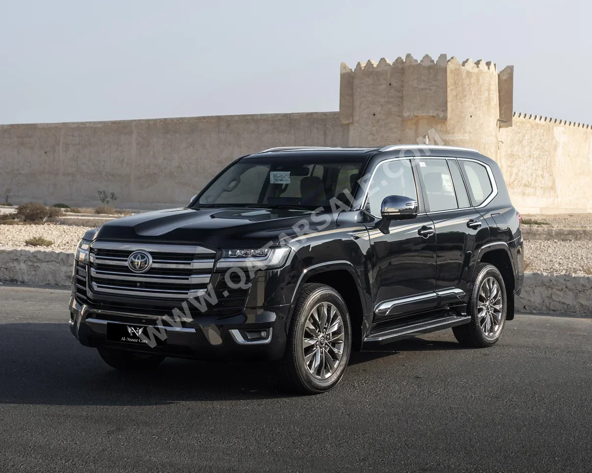 Toyota  Land Cruiser  VXR Twin Turbo  2024  Automatic  16,000 Km  6 Cylinder  Four Wheel Drive (4WD)  SUV  Black  With Warranty