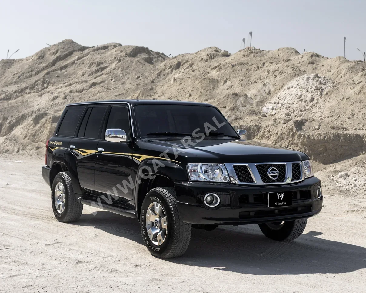 نيسان  باترول  سوبر سفاري  2022  اوتوماتيك  33,000 كم  6 سلندر  دفع رباعي  اس يو في  أسود