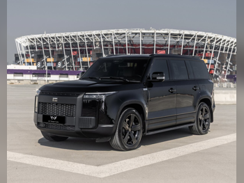 Rox Motor  Jishi  01  2026  Automatic  4,000 Km  4 Cylinder  Four Wheel Drive (4WD)  SUV  Black