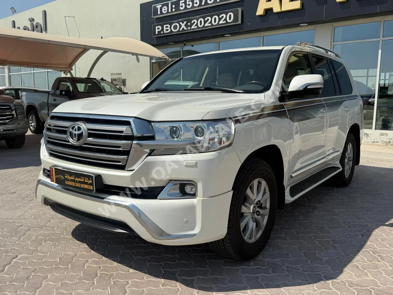 Toyota  Land Cruiser  GXR  2016  Automatic  67,000 Km  6 Cylinder  Four Wheel Drive (4WD)  SUV  White