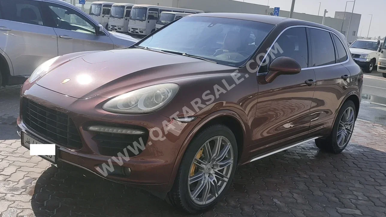 Porsche  Cayenne  2011  Automatic  167,000 Km  6 Cylinder  Four Wheel Drive (4WD)  SUV  Brown