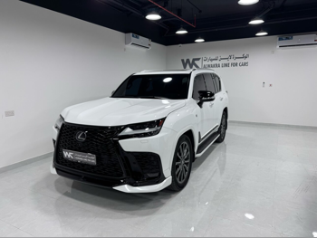 لكزس ال سي 500 2022 اوتوماتيك 110,000 كم 6 سلندر دفع خلفي سيدان أبيض تحت الضمان