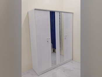 خزائن ودواليب الملابس والزينة - دوحة فيرنيتشر  - خزائن  - أبيض