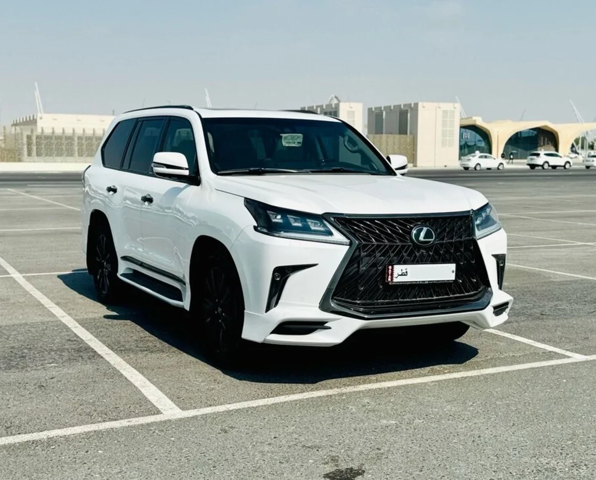 لكزس  ال اكس  570 اس بلاك ايديشن  2019  اوتوماتيك  76,000 كم  8 سلندر  دفع رباعي  اس يو في  أبيض