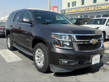 شفروليه  تاهو  إل إس  2017  اوتوماتيك  163,000 كم  8 سلندر  دفع خلفي  اس يو في  رمادي