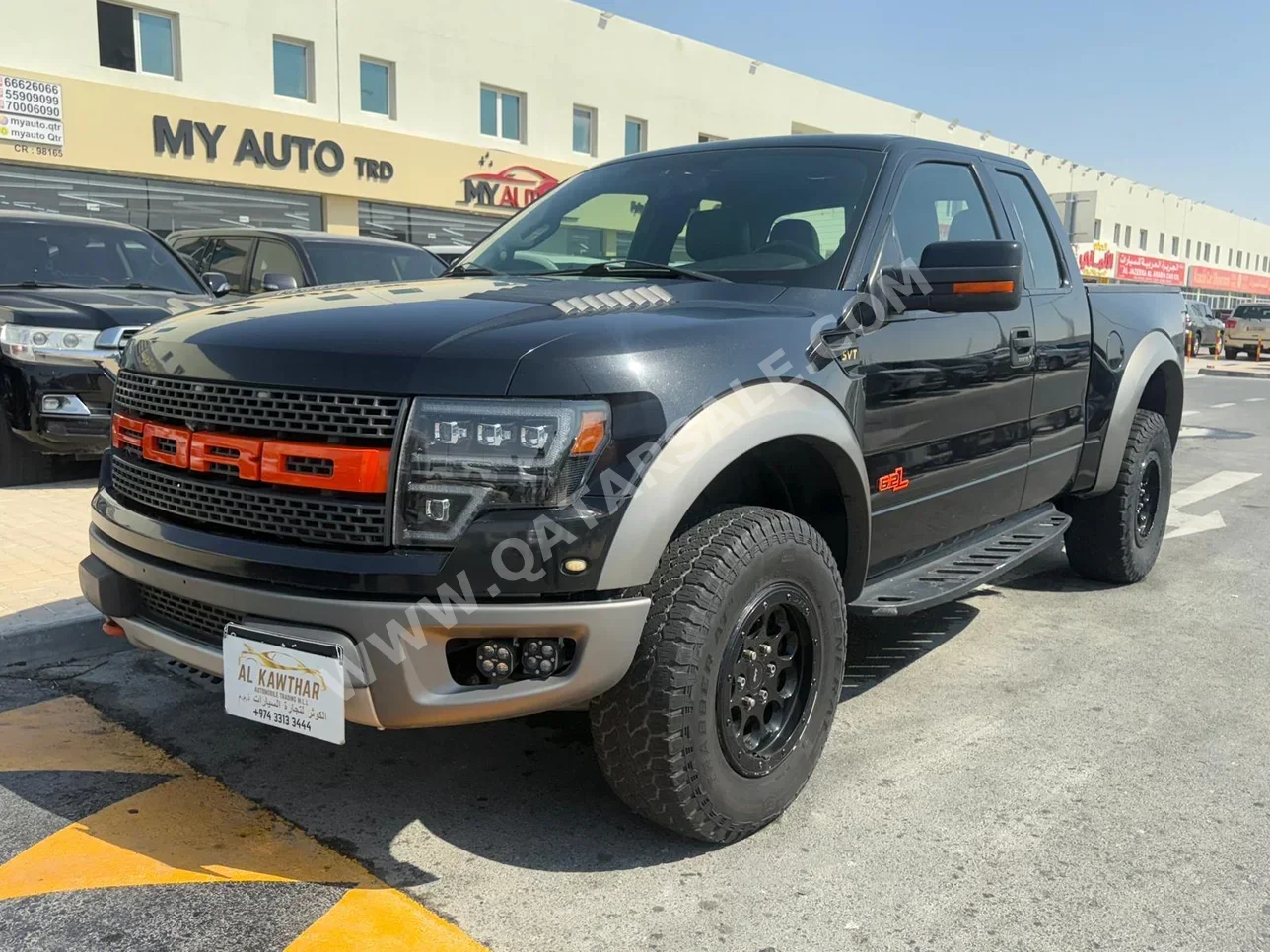 Ford  Raptor  SVT  2014  Automatic  217,000 Km  8 Cylinder  Four Wheel Drive (4WD)  Pick Up  Black