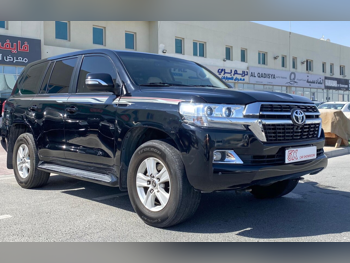 تويوتا  لاند كروزر  جي اكس ار  2019  اوتوماتيك  213,000 كم  6 سلندر  دفع رباعي  اس يو في  أسود