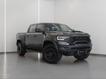 Dodge  Ram  TRX  2024  Automatic  24,050 Km  8 Cylinder  Four Wheel Drive (4WD)  Pick Up  Gray  With Warranty