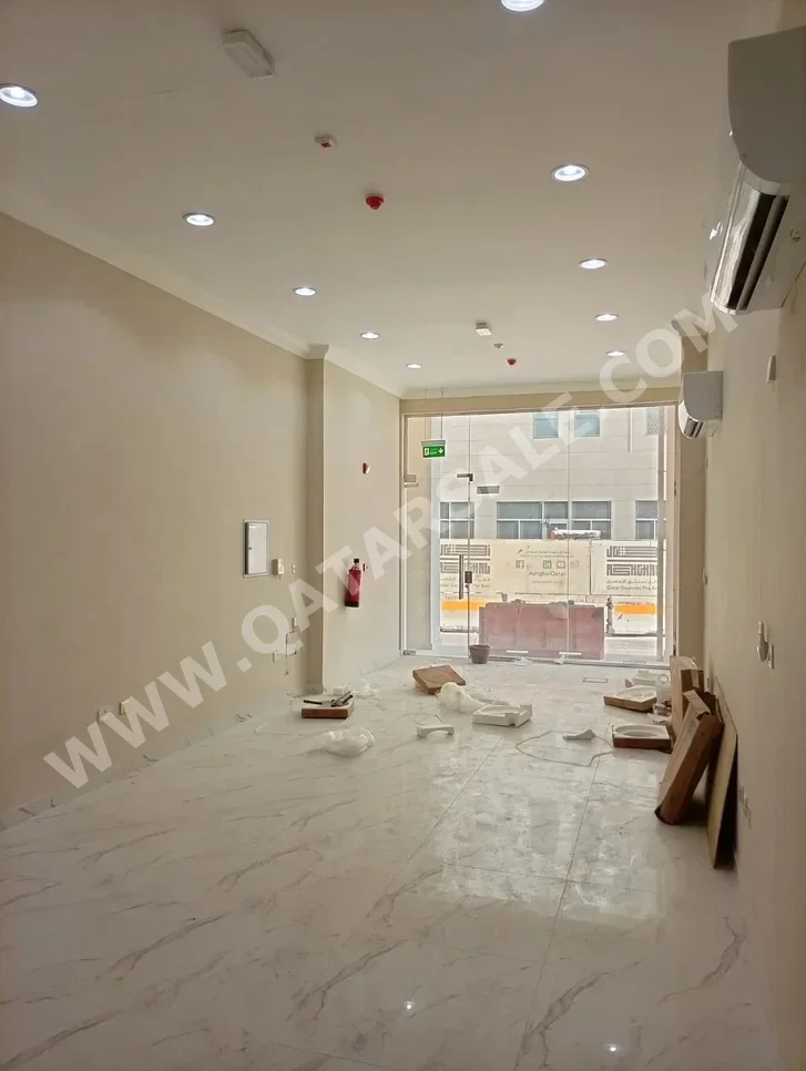 Commercial Shops - Not Furnished - Al Rayyan For Rent - Al Waab
