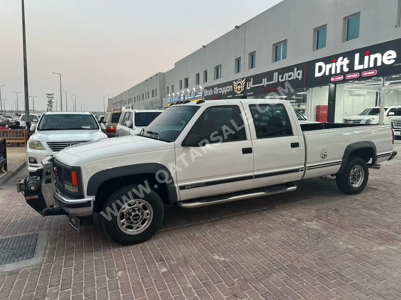 جي ام سي  سييرا  3500  1996  عادي  223,000 كم  8 سلندر  سحب امامي  بيكب  أبيض